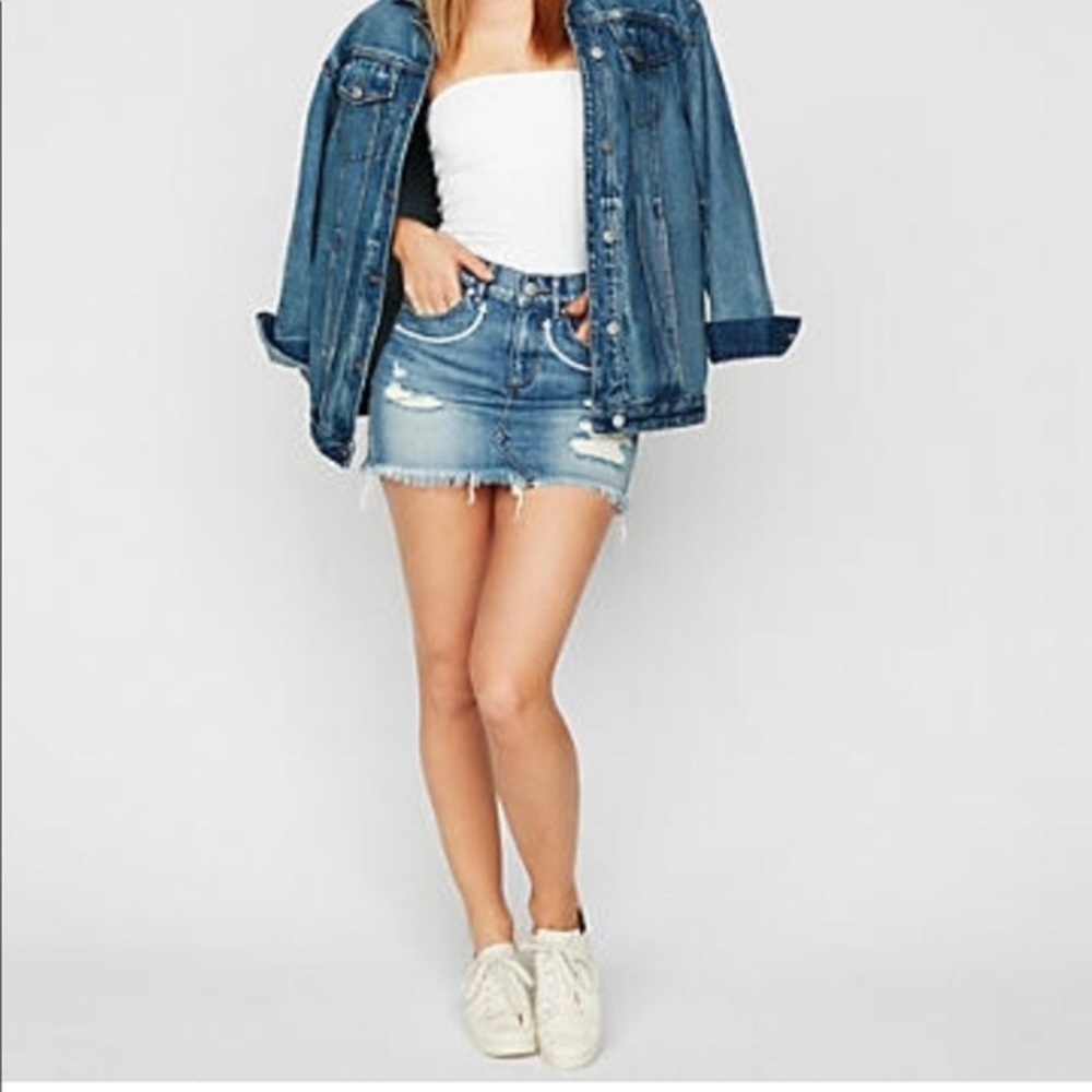 Express Straight Mini Mid Rise Denim Skirt